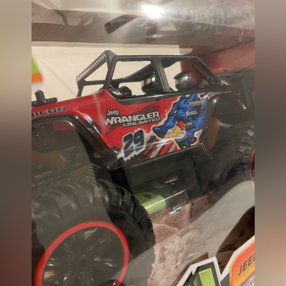 New Nkok Rock Crawler Jeep Wrangler RC Car NWT - Picture 8 of 9